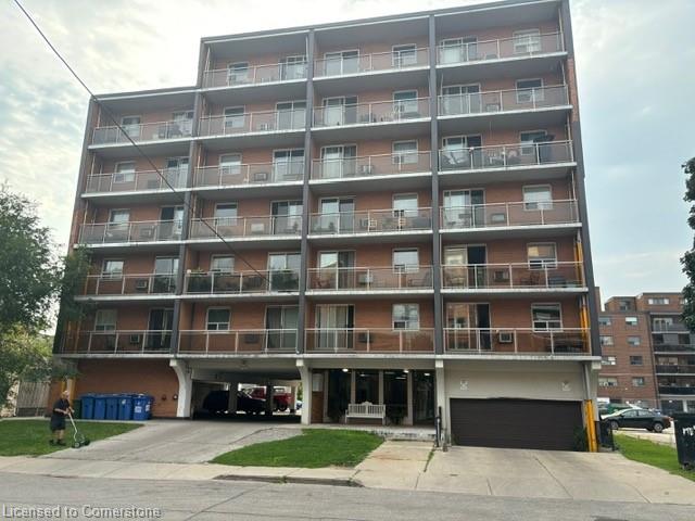 604-30 Summit Avenue Property Photo 1