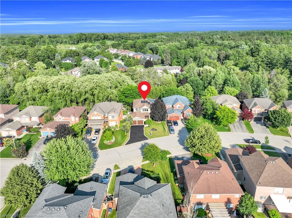 87 Spooner Crescent Property Photo 3