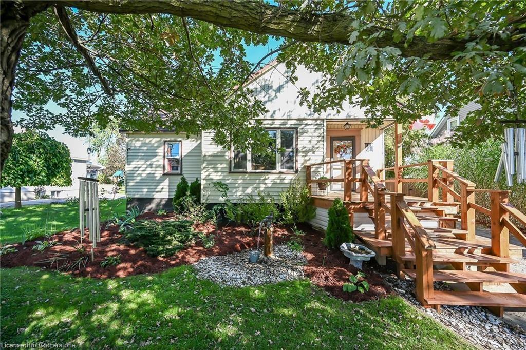 12 Walpole Drive Property Photo 1