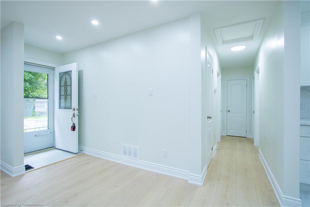 26 Magee Street Property Photo 2
