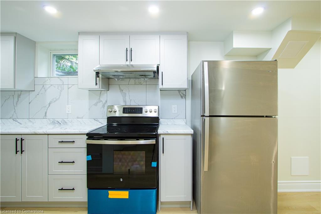 26 Magee Street Property Photo 11