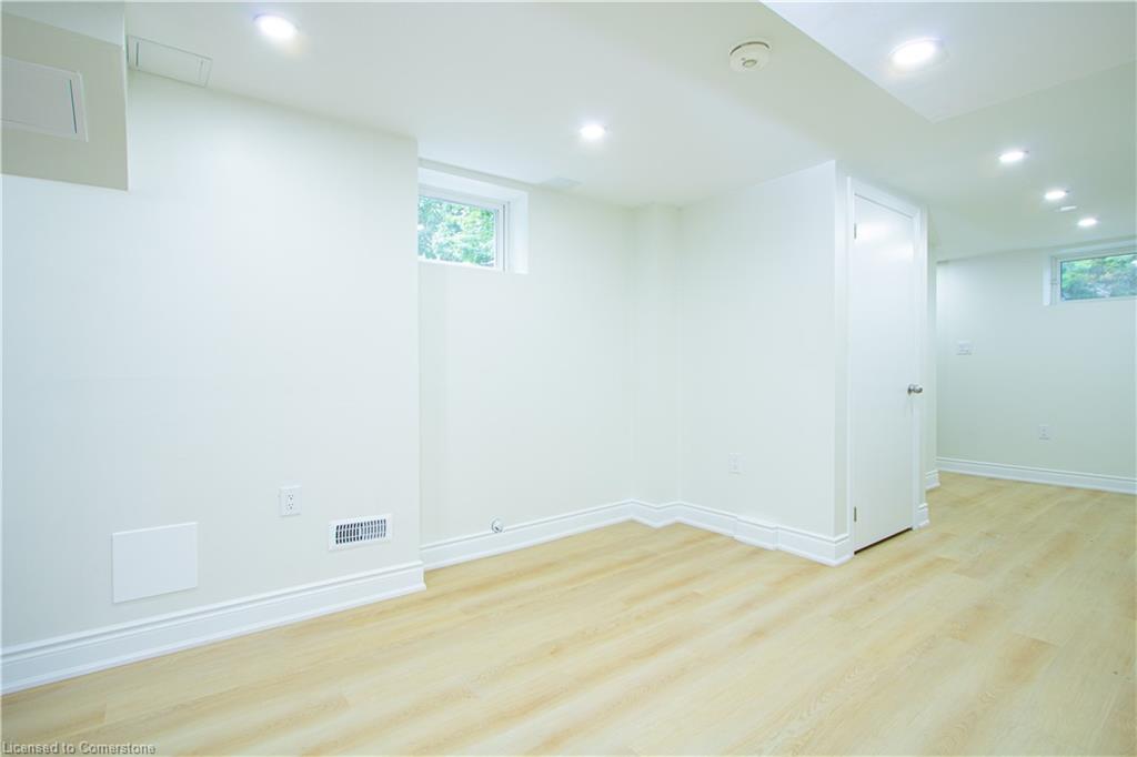 26 Magee Street Property Photo 17