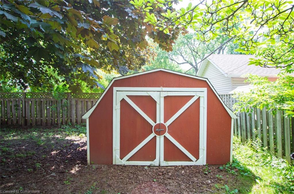 26 Magee Street Property Photo 22