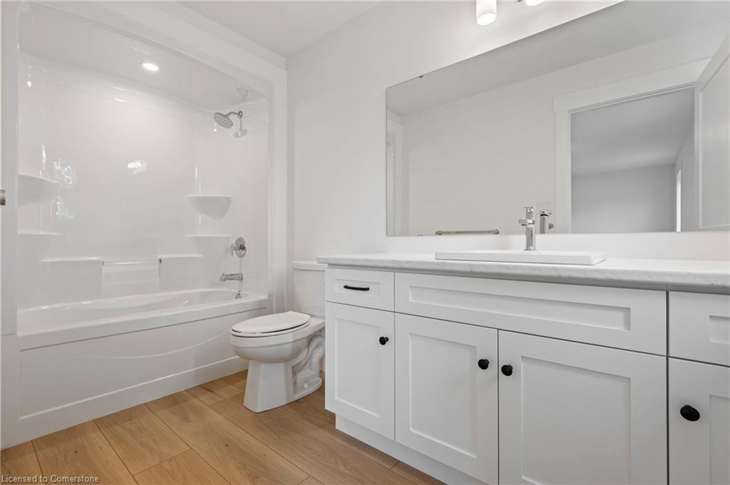 115 Amber Street Property Photo 17