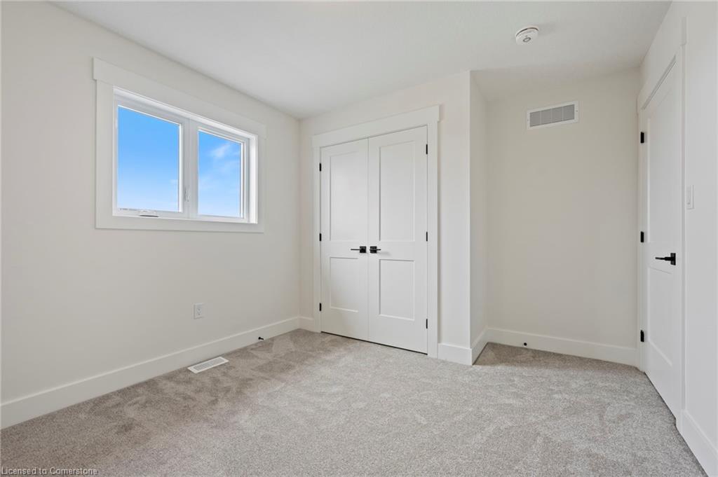 115 Amber Street Property Photo 21