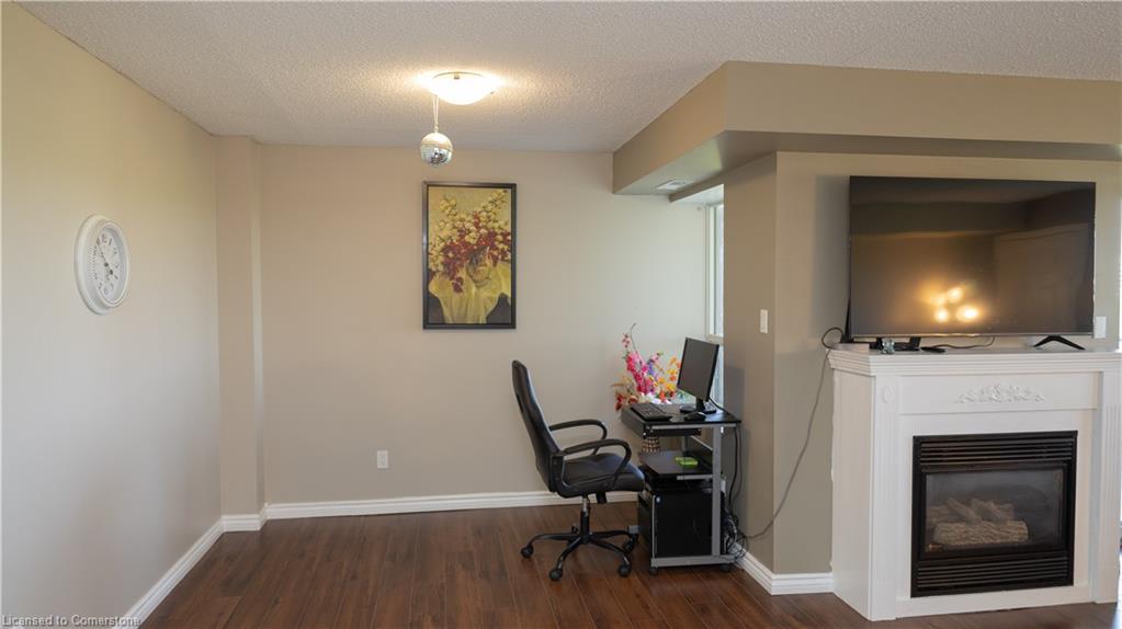 701-281 Bristol Street Property Photo 5