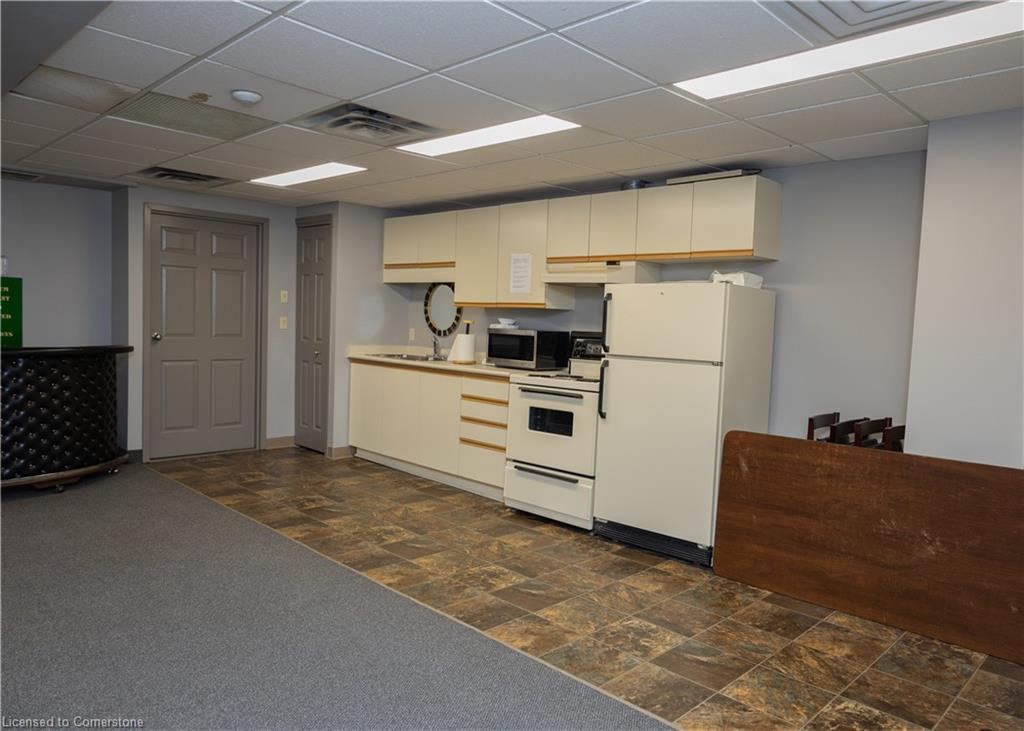 701-281 Bristol Street Property Photo 43