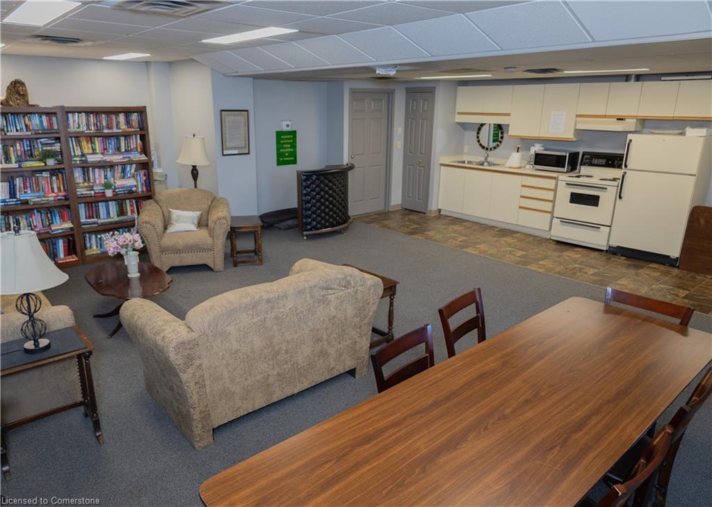 701-281 Bristol Street Property Photo 44