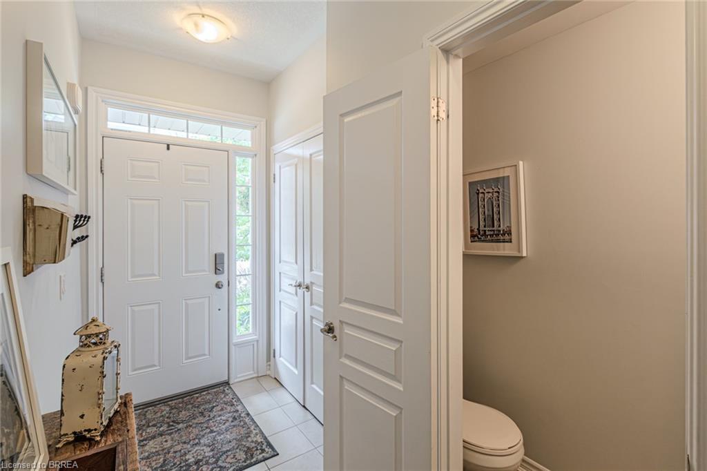53-80 Willow Street Property Photo 3