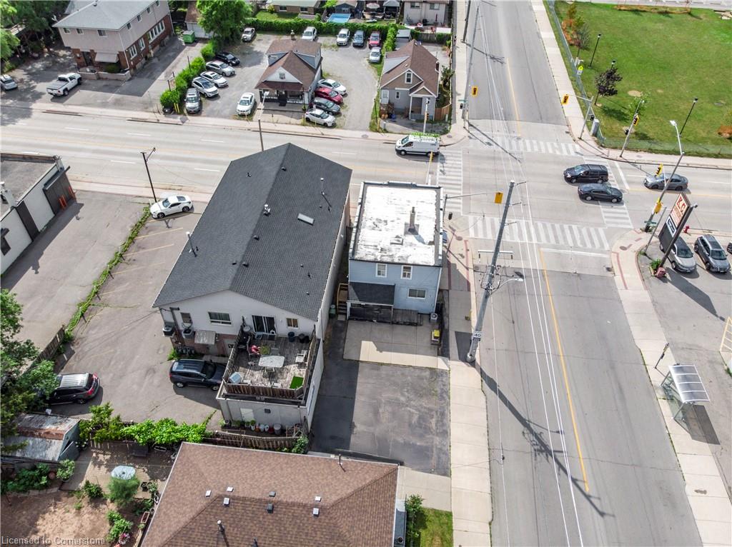 124 Parkdale Avenue N Property Photo 25