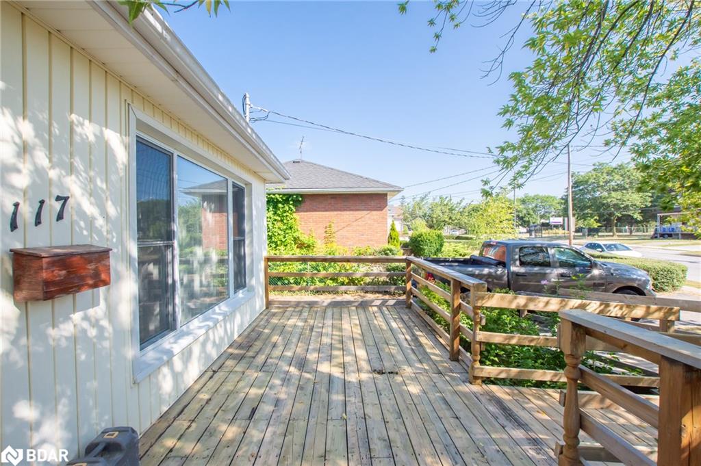 117 Louth Street Property Photo 4
