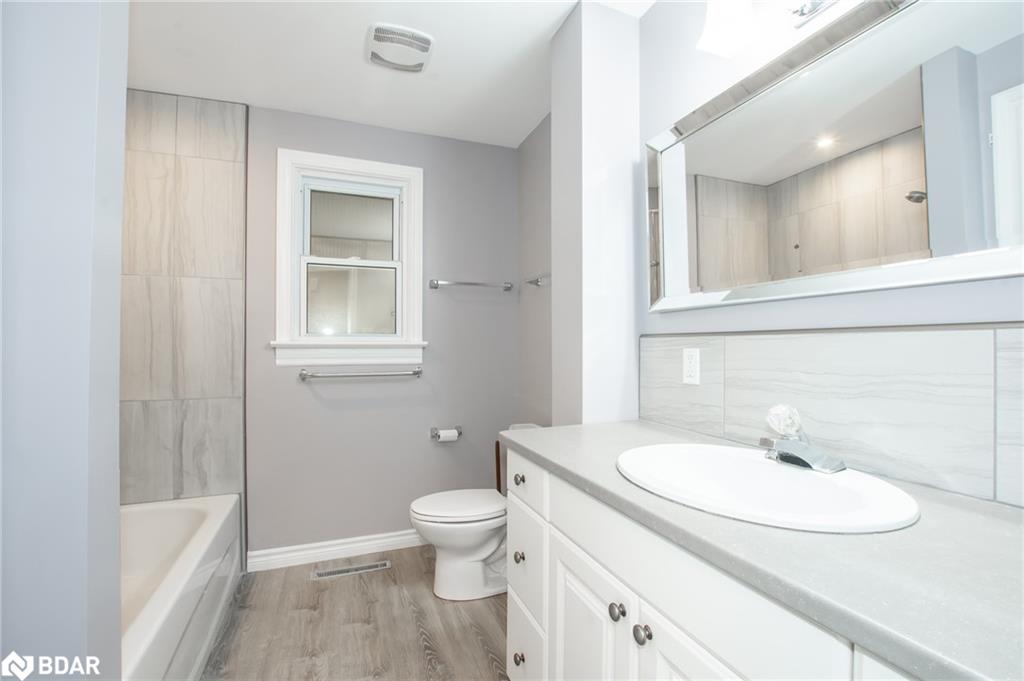 117 Louth Street Property Photo 10