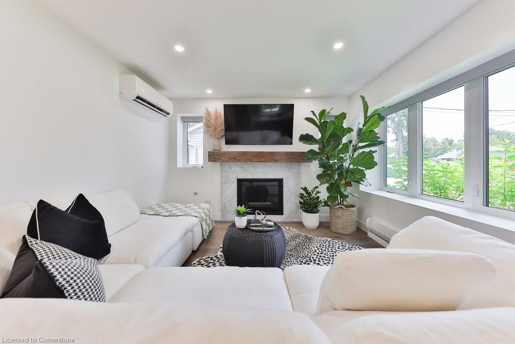 580 Guelph Line Property Photo 7