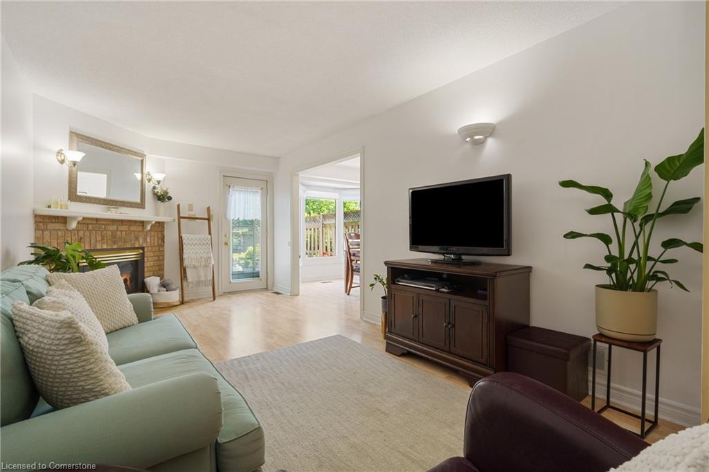 180 Dicenzo Drive Property Photo 11