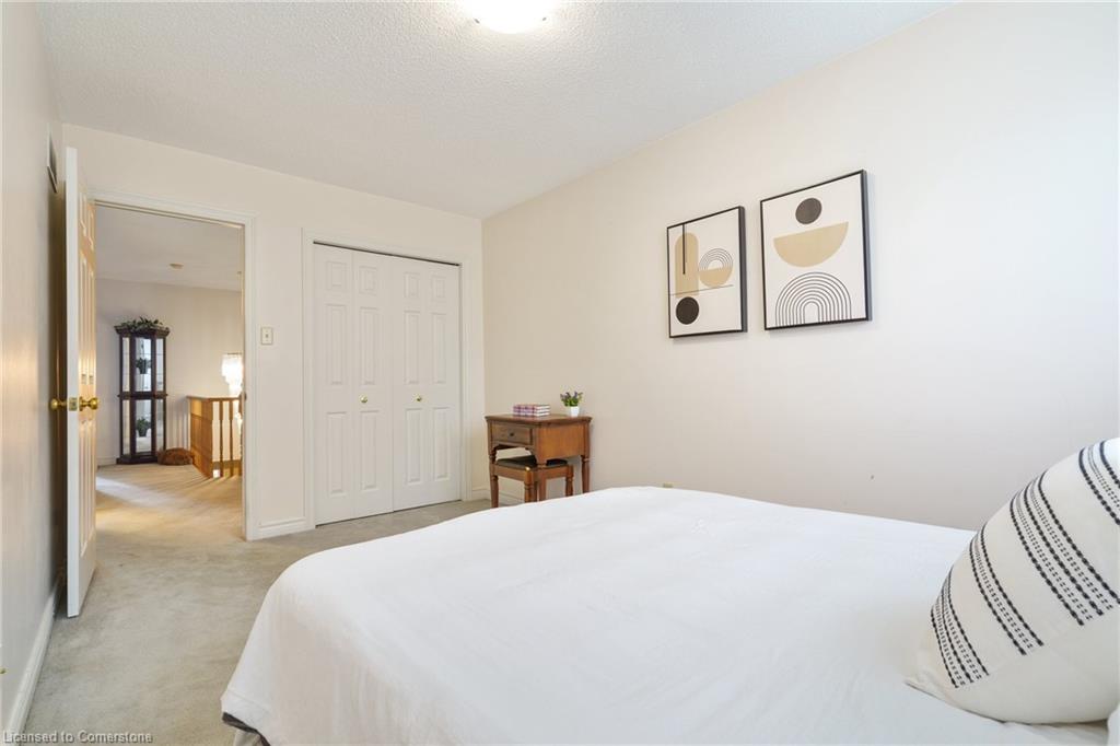 180 Dicenzo Drive Property Photo 25