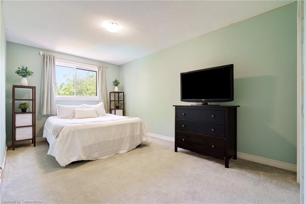 180 Dicenzo Drive Property Photo 26