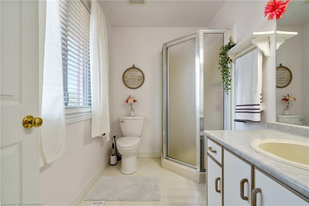 180 Dicenzo Drive Property Photo 31