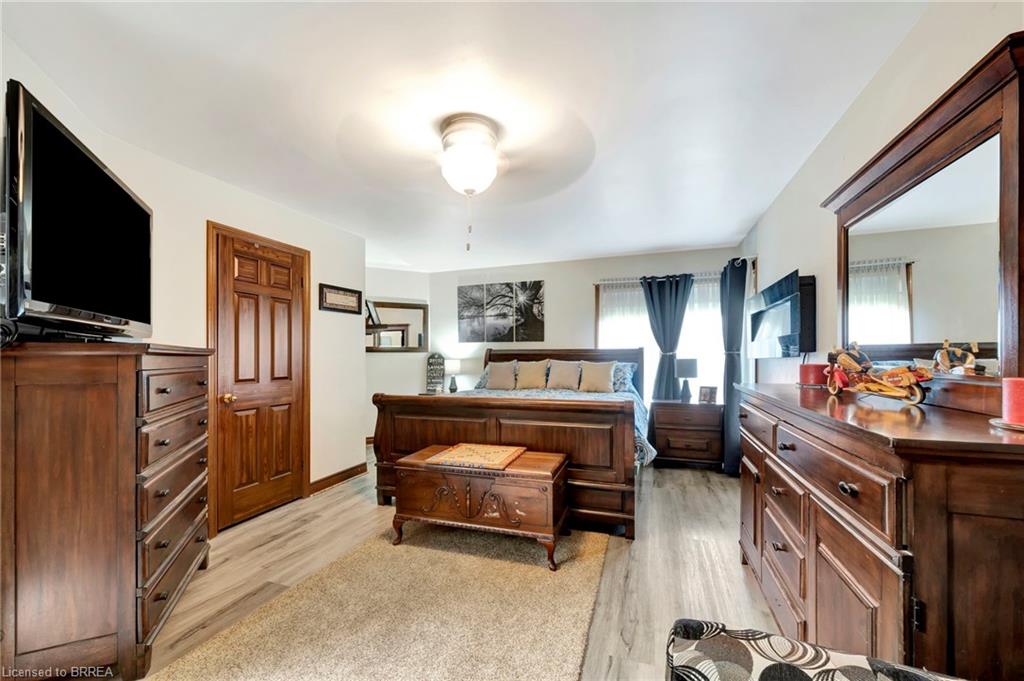 132 Oak Street Property Photo 27