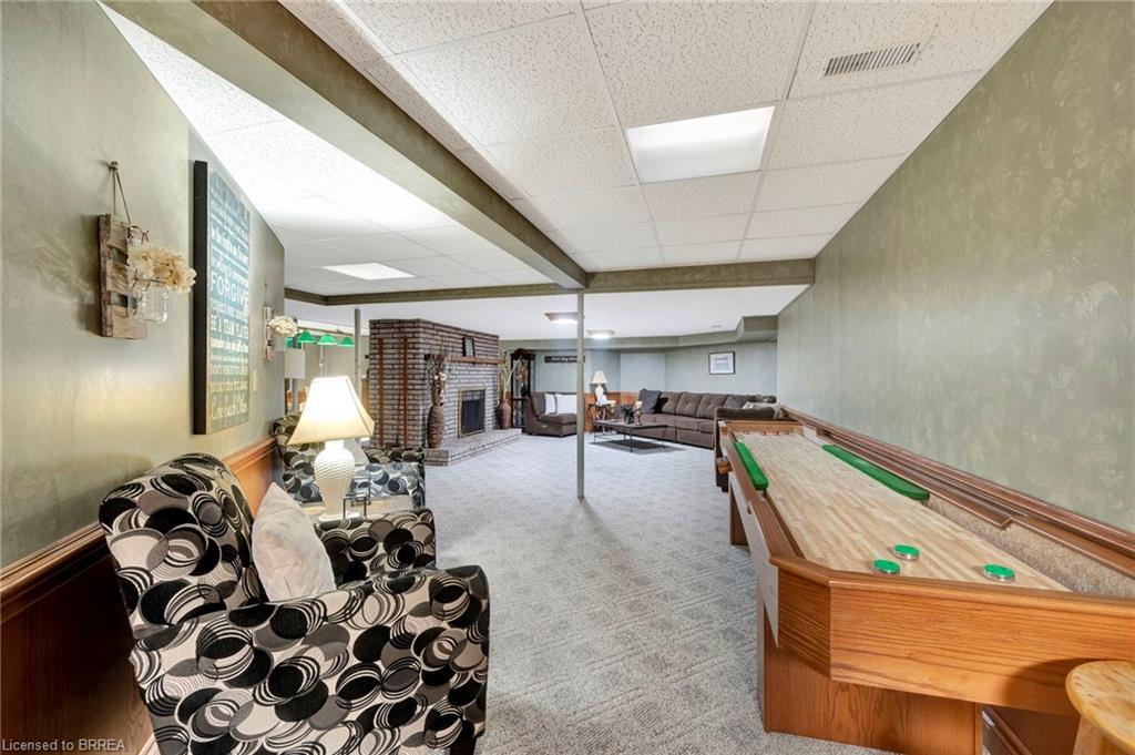 132 Oak Street Property Photo 34
