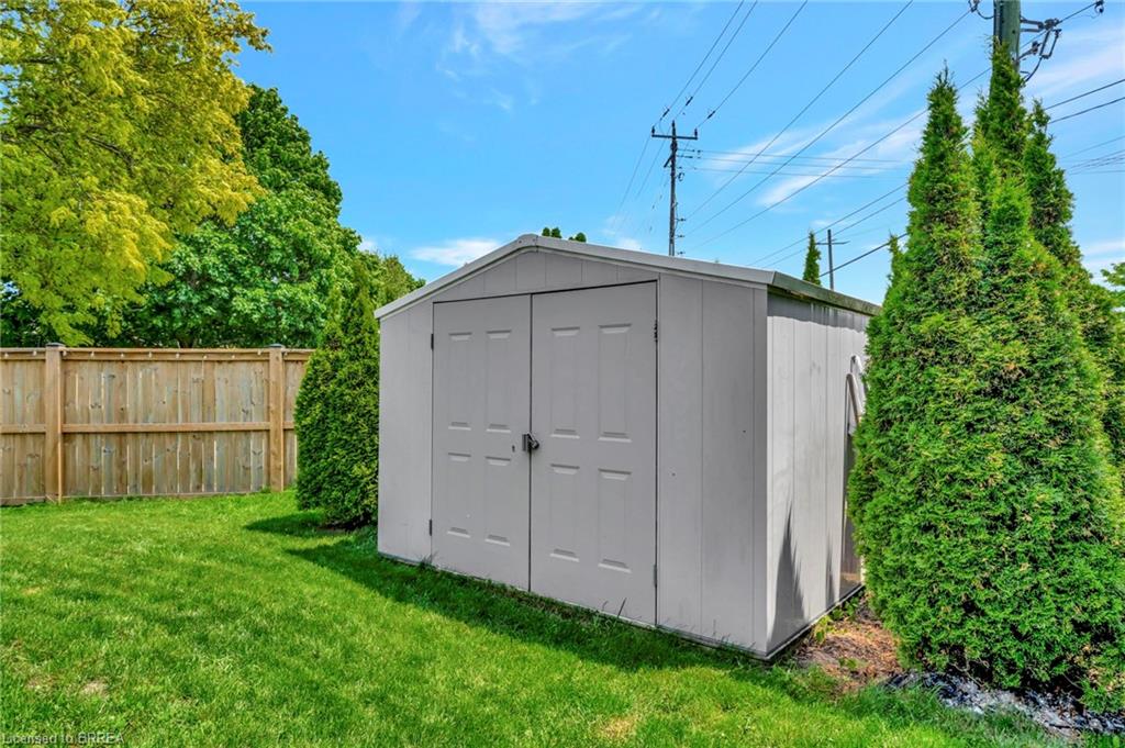 132 Oak Street Property Photo 45