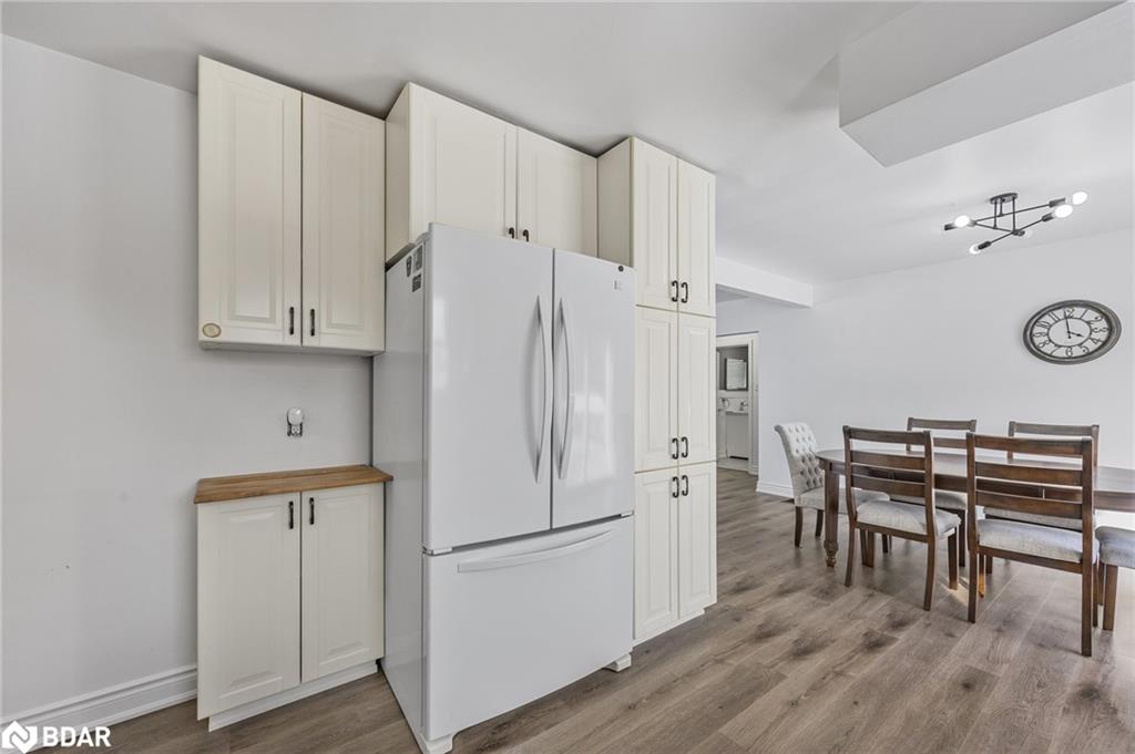 239 Warnica Road Property Photo 10