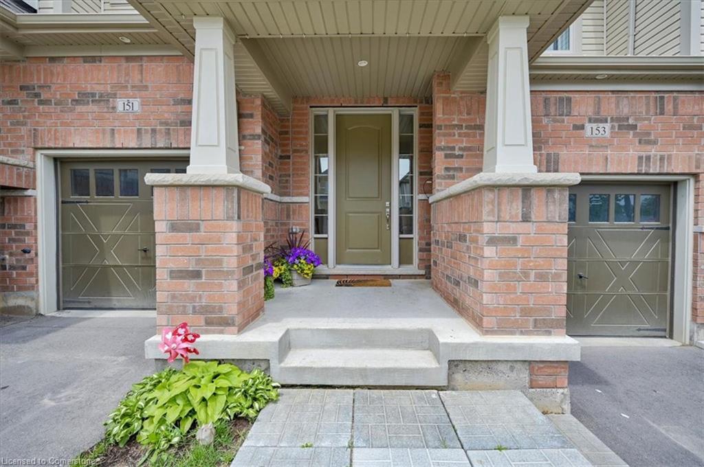 153 Broadacre Drive Property Photo 2