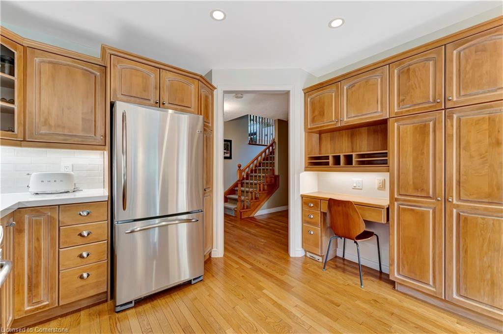 578 Windjammer Way Property Photo 10