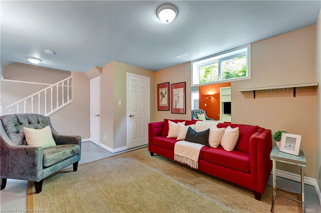 578 Windjammer Way Property Photo 34