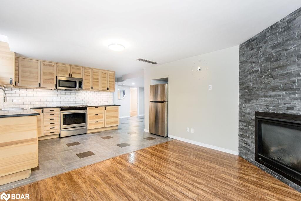 42 Humber Street Property Photo 33