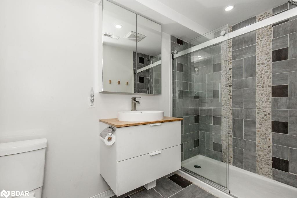 42 Humber Street Property Photo 37