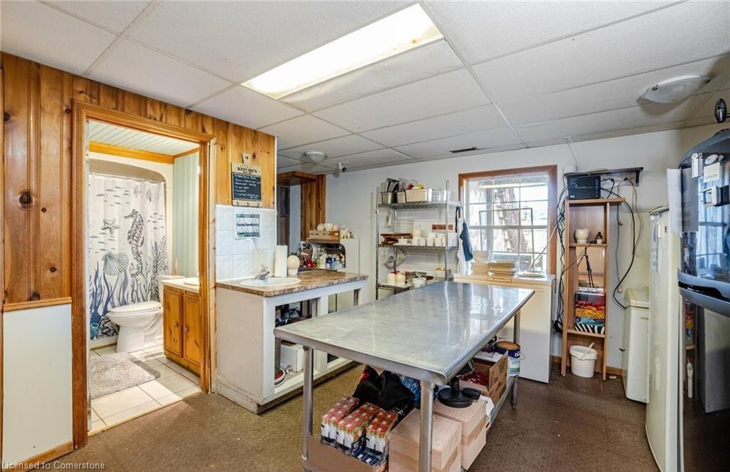 8299 Concession 2 Rd Property Photo 28