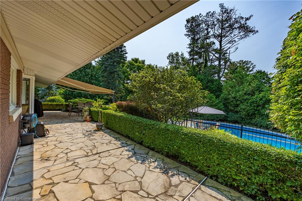 6 Summit Circle Property Photo 4