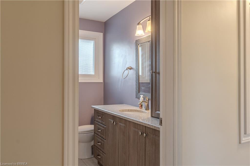 20 Frontenac Avenue Property Photo 21