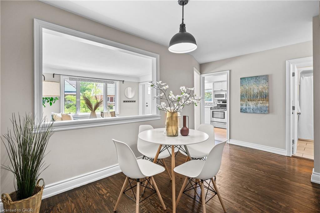 78 West 3rd Street Property Photo 16