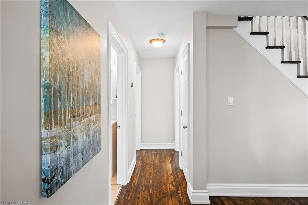 78 West 3rd Street Property Photo 17