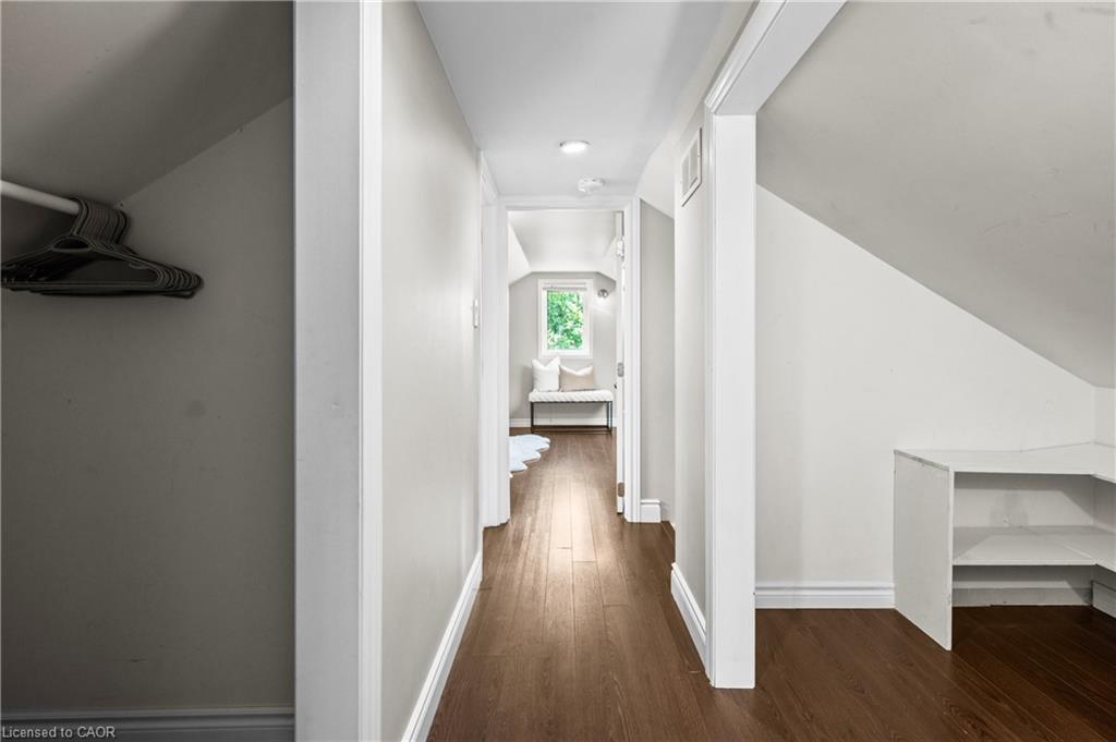 78 West 3rd Street Property Photo 26