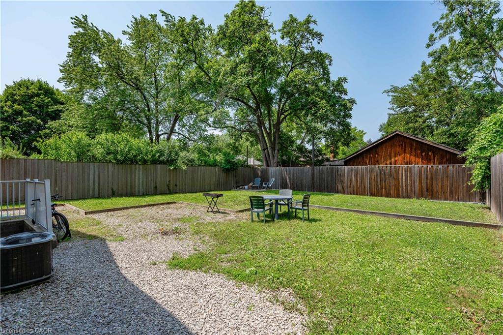 78 West 3rd Street Property Photo 32