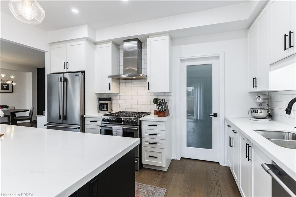 20 Cumberland Street Property Photo 13