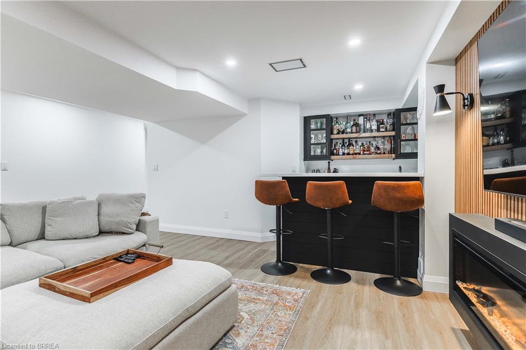 20 Cumberland Street Property Photo 33