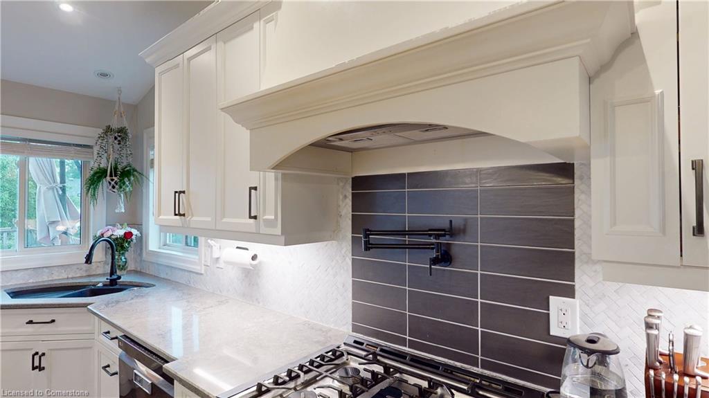 42 Jane Street Property Photo 7