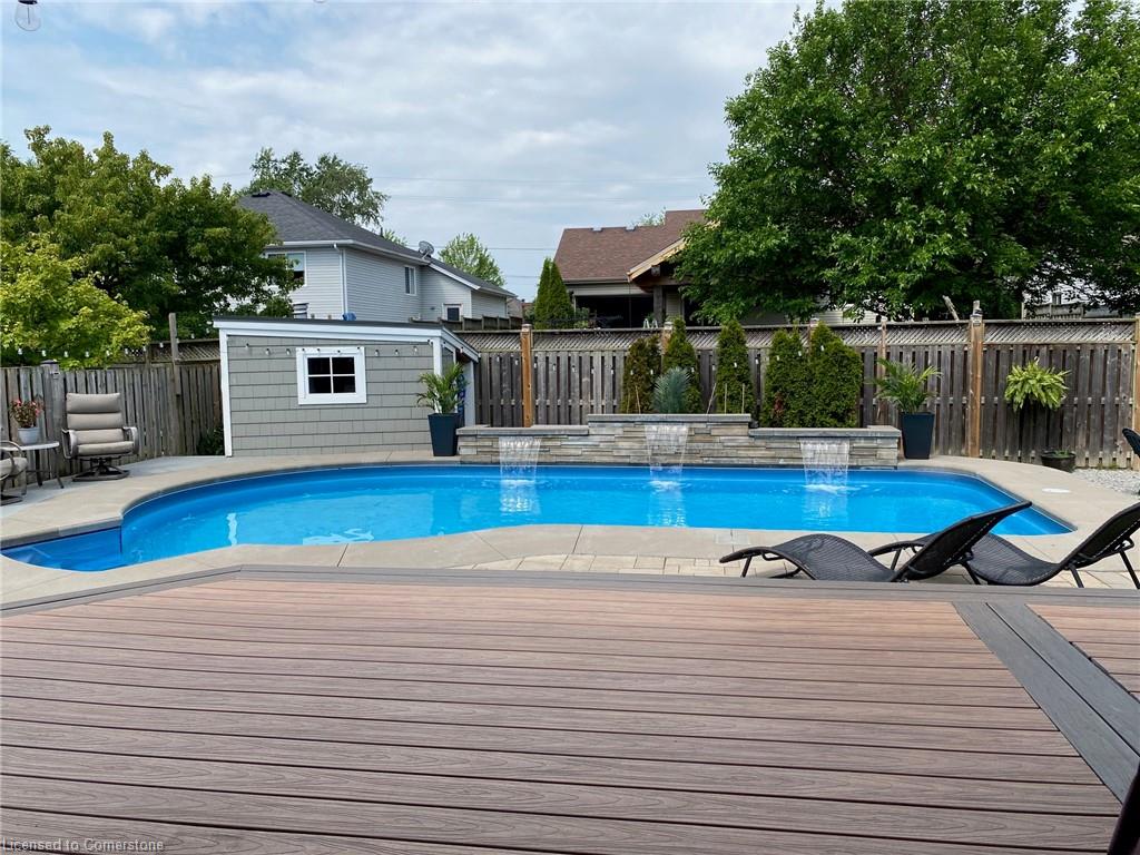 42 Jane Street Property Photo 37