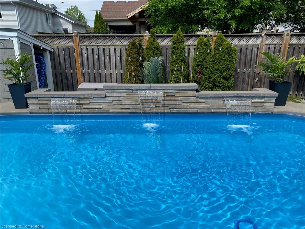 42 Jane Street Property Photo 38