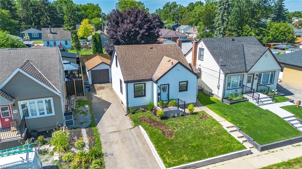 100 Morton Avenue W Property Photo 1