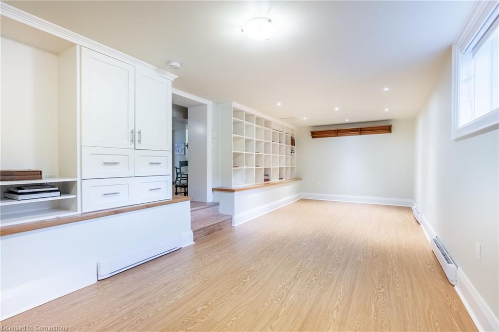 158 Dalewood Crescent Property Photo 36