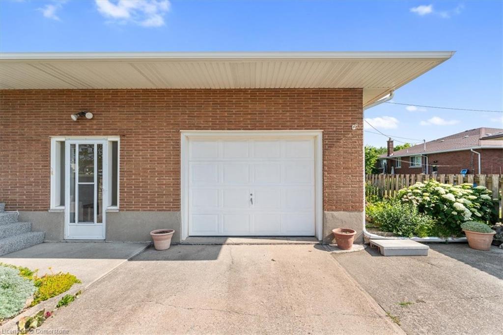 160 Elgin Street Property Photo 5