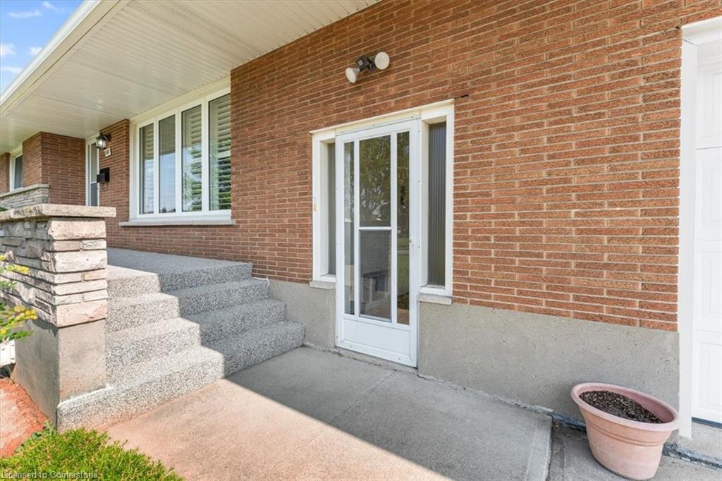 160 Elgin Street Property Photo 6