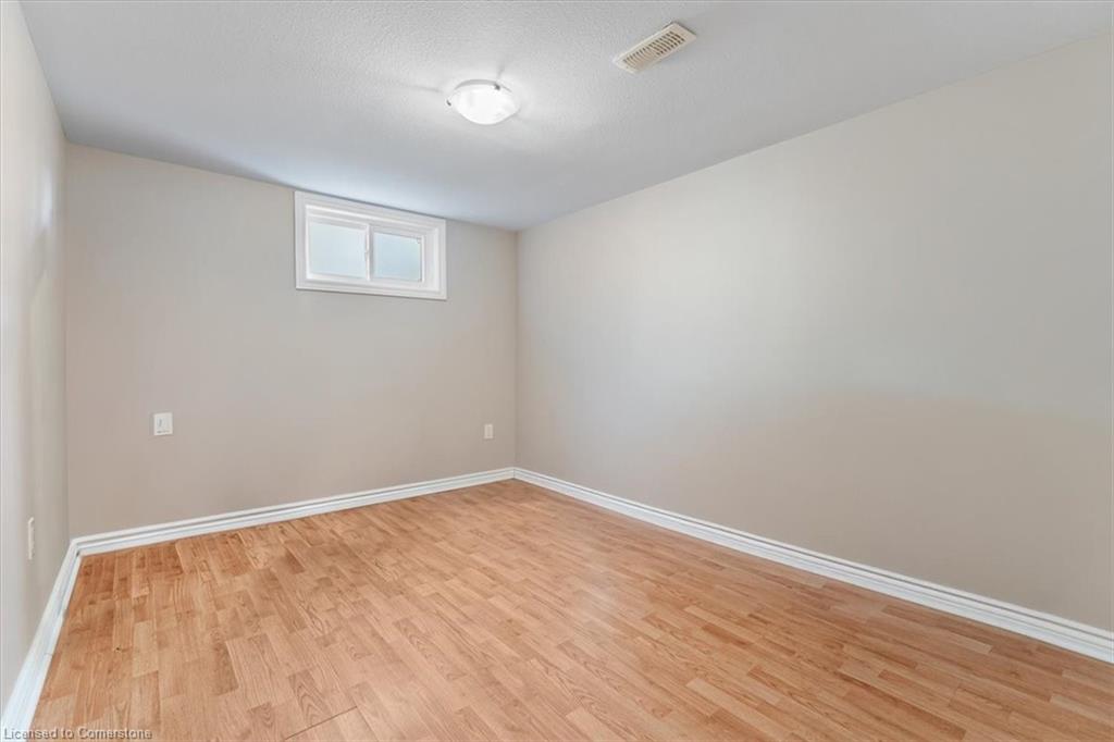 160 Elgin Street Property Photo 32