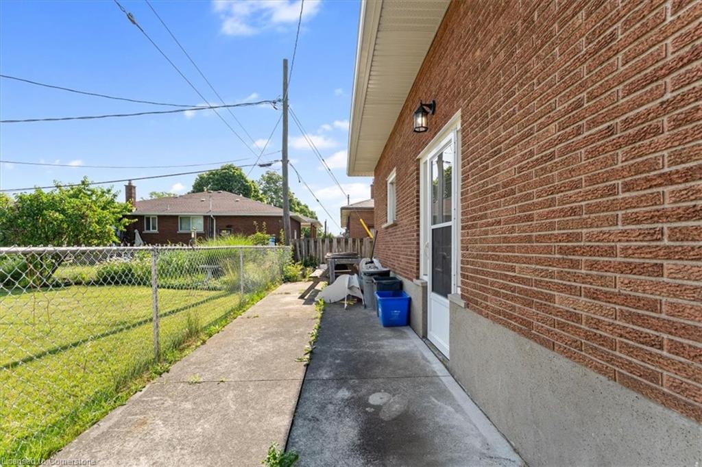 160 Elgin Street Property Photo 40