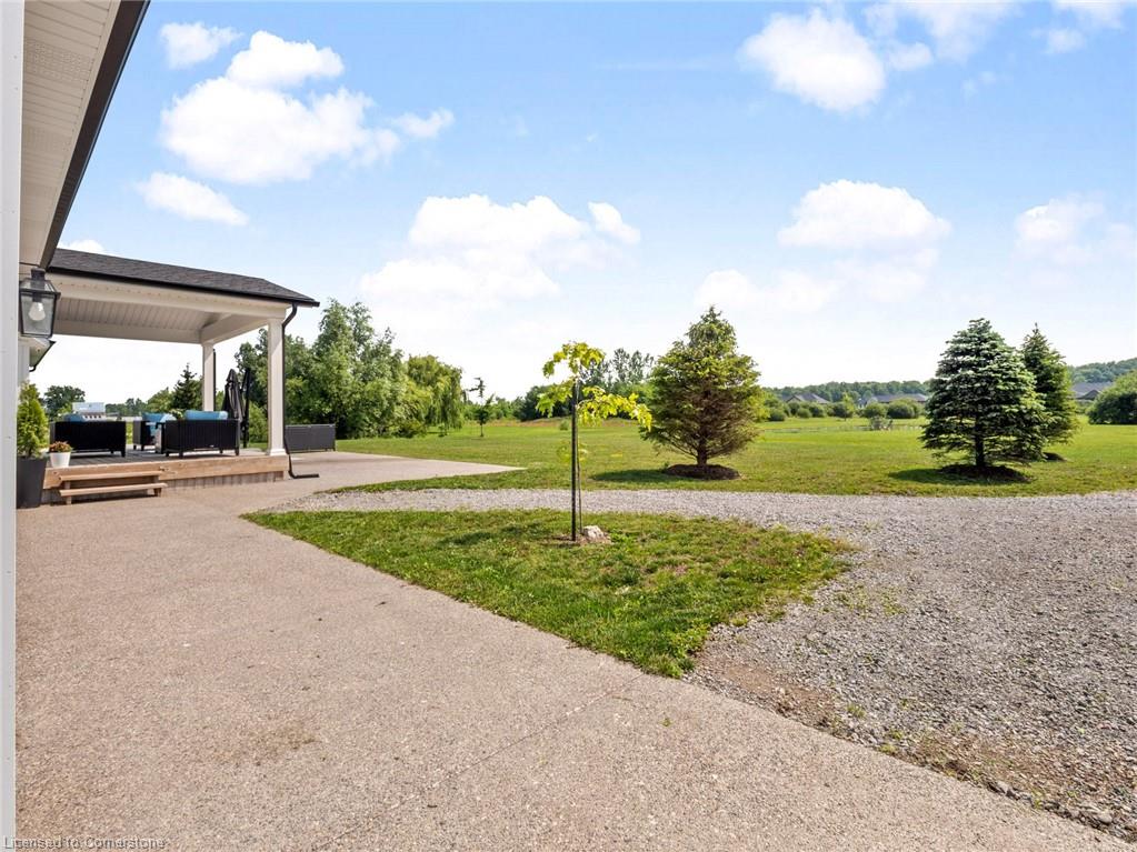 51075 Deeks Road S Property Photo 44