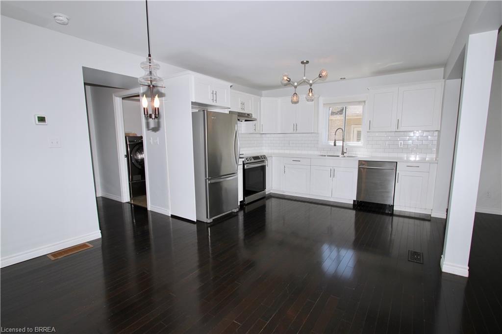 47 Richardson Street Property Photo 12